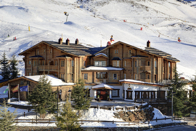 El Lodge, Ski & Spa Sierra Nevada Bagian luar foto
